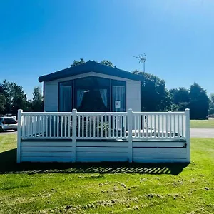  Holiday home The Poplars With Hot Tub United Kingdom
