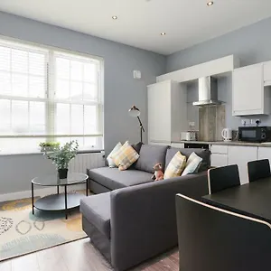 Apartamento Arena - Stylish And Homely By The Ice Arena With Parking, Nottingham